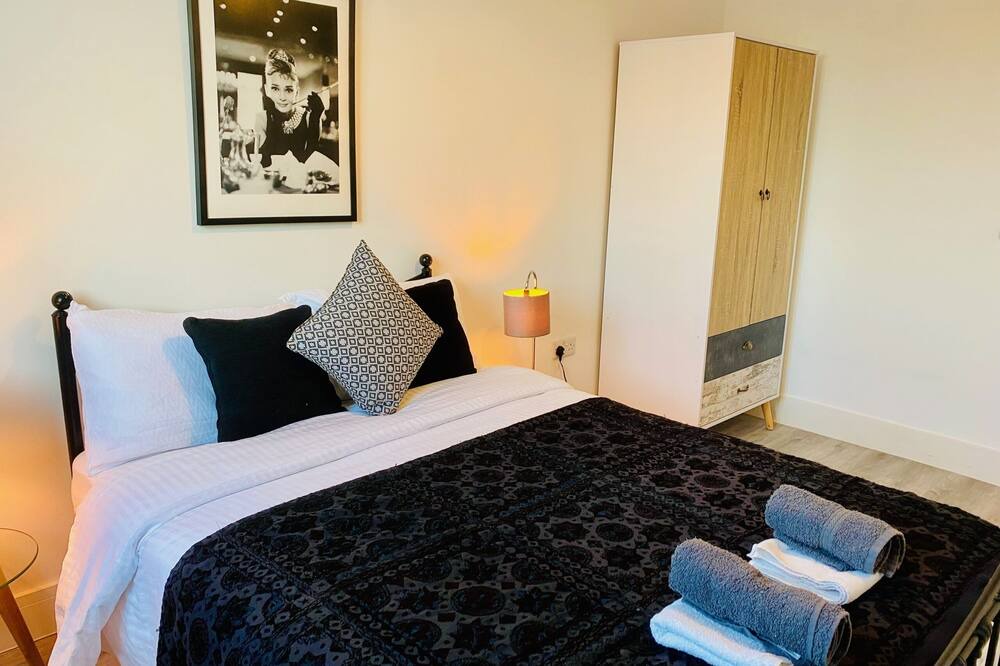 Photo of Others in Woking