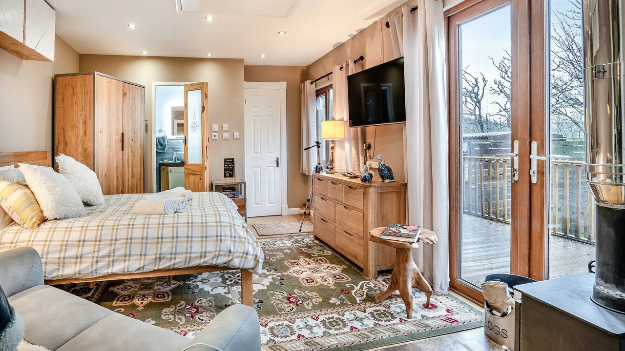 Photo of Others in Abercarn