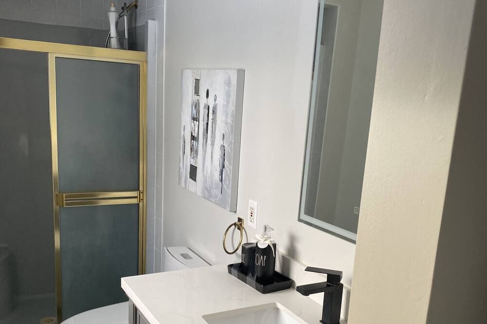 Photo of Bathroom in Innisfil