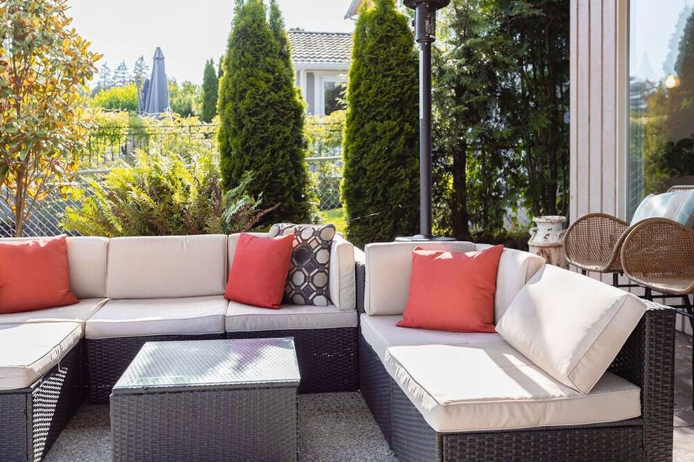 Photo of Others in Silver Lake