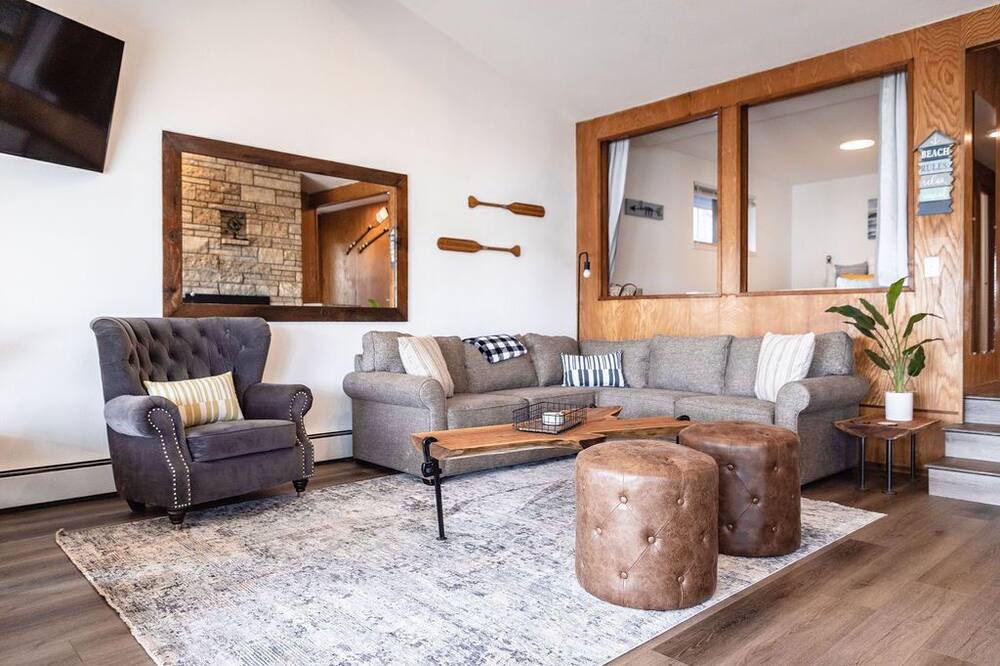 Photo of Others in Silver Lake