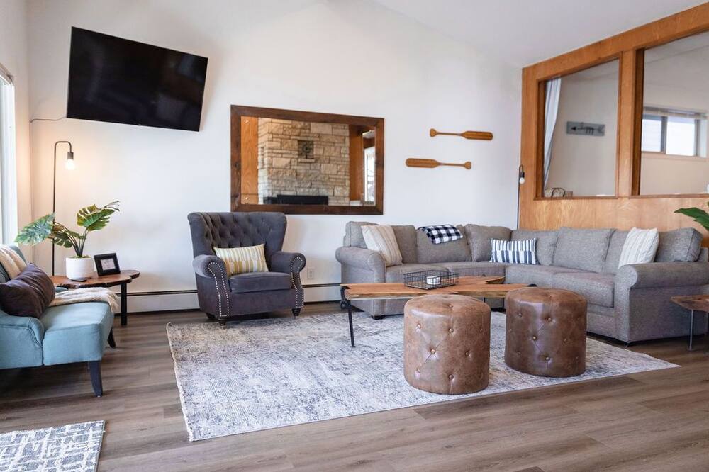 Photo of Others in Silver Lake