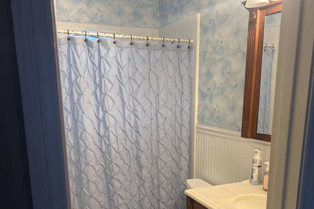 Photo of Bathroom in Valley Ranch
