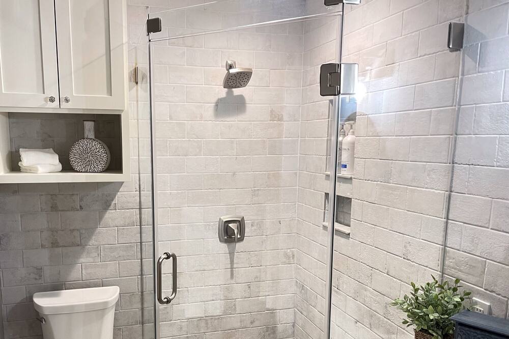 Photo of Bathroom in Montgomery