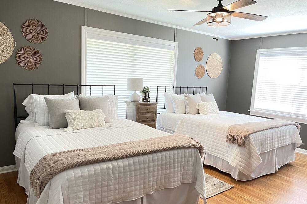 Photo of Bedroom in Montgomery
