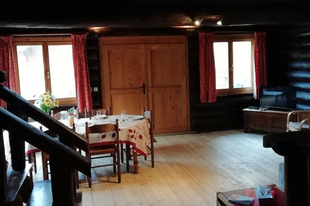 Photo of Livingroom in Monchaux
