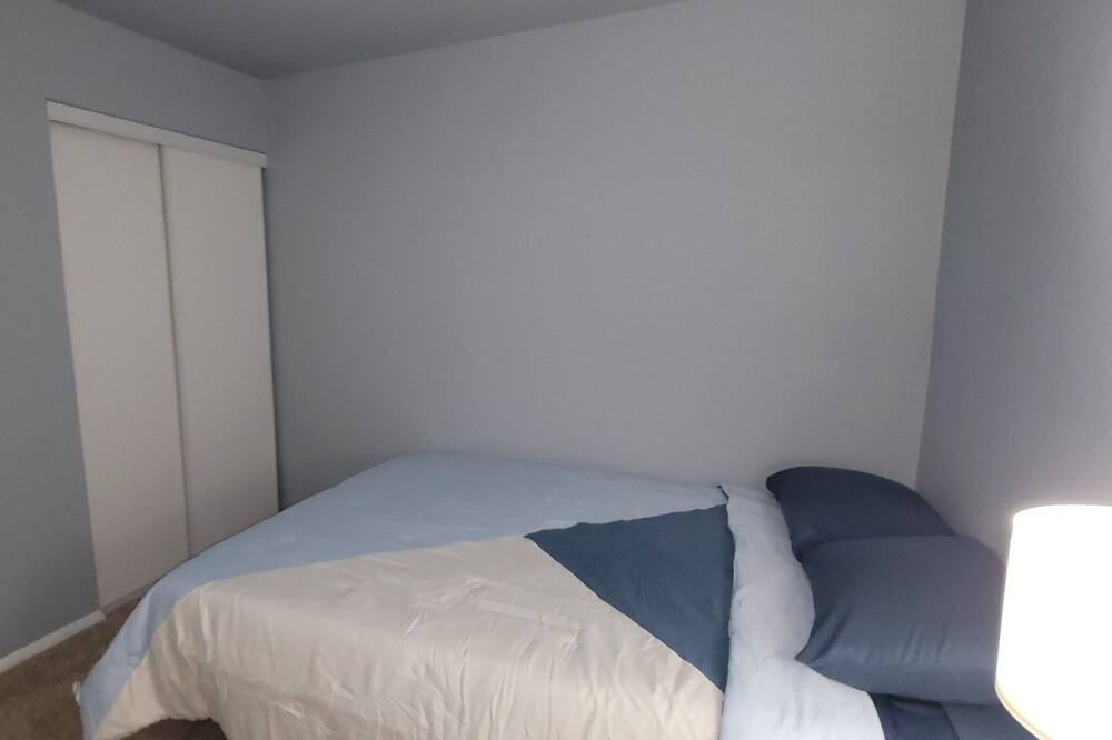 Photo of Bedroom in Kalamazoo