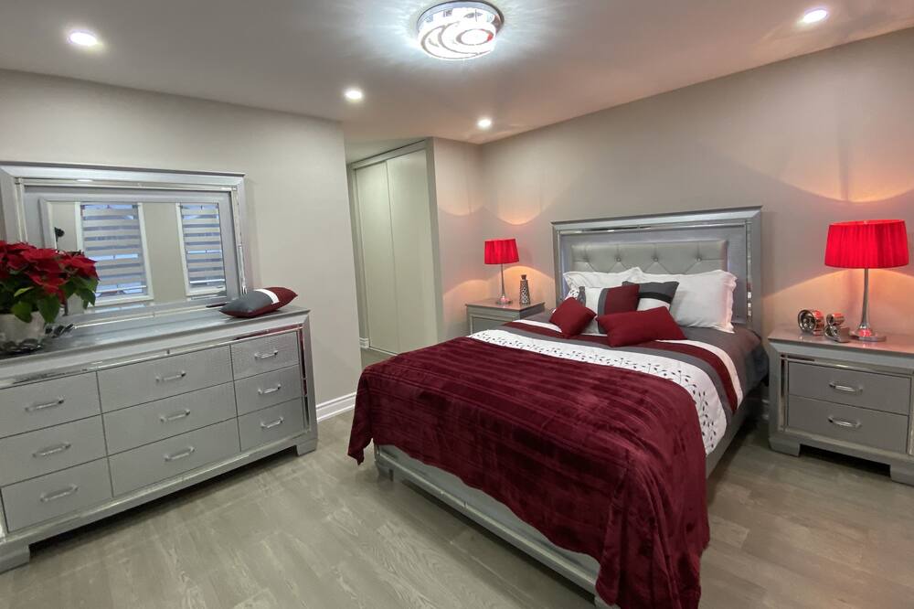 Photo of Bedroom in Ajax