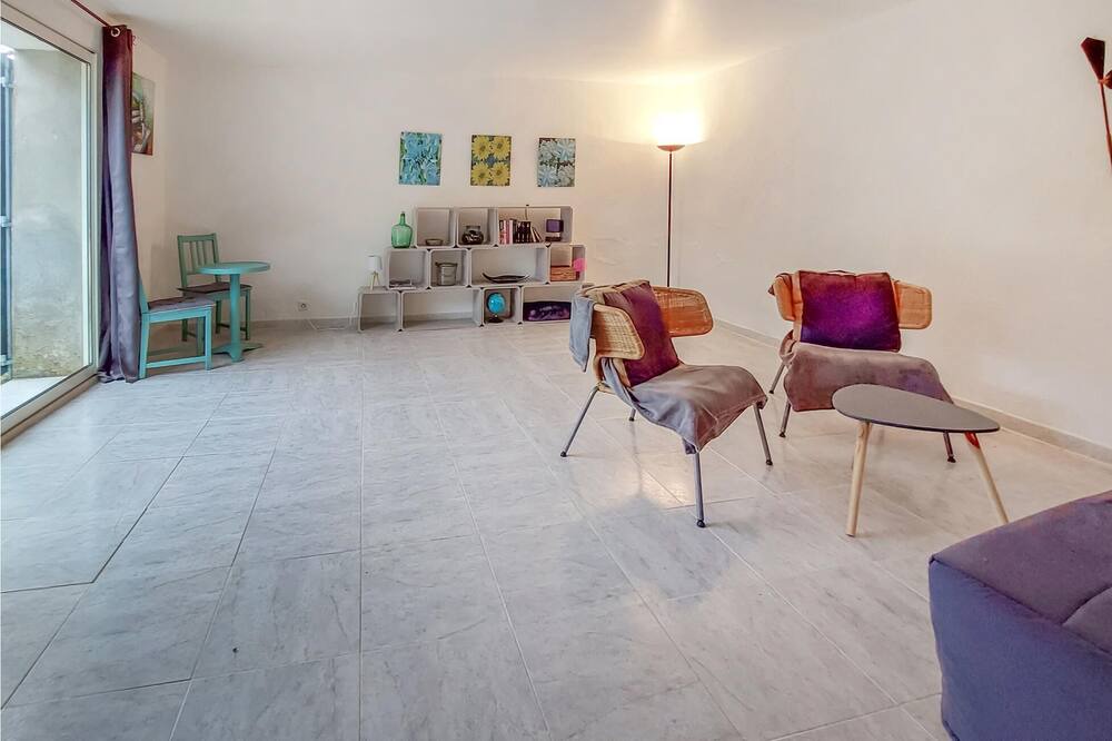 Photo of Bedroom in Fox-Amphoux