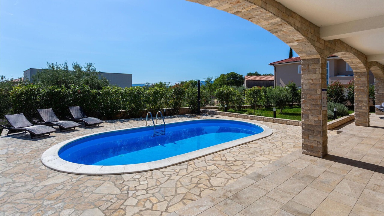 Photo of Outdoor in Linardici