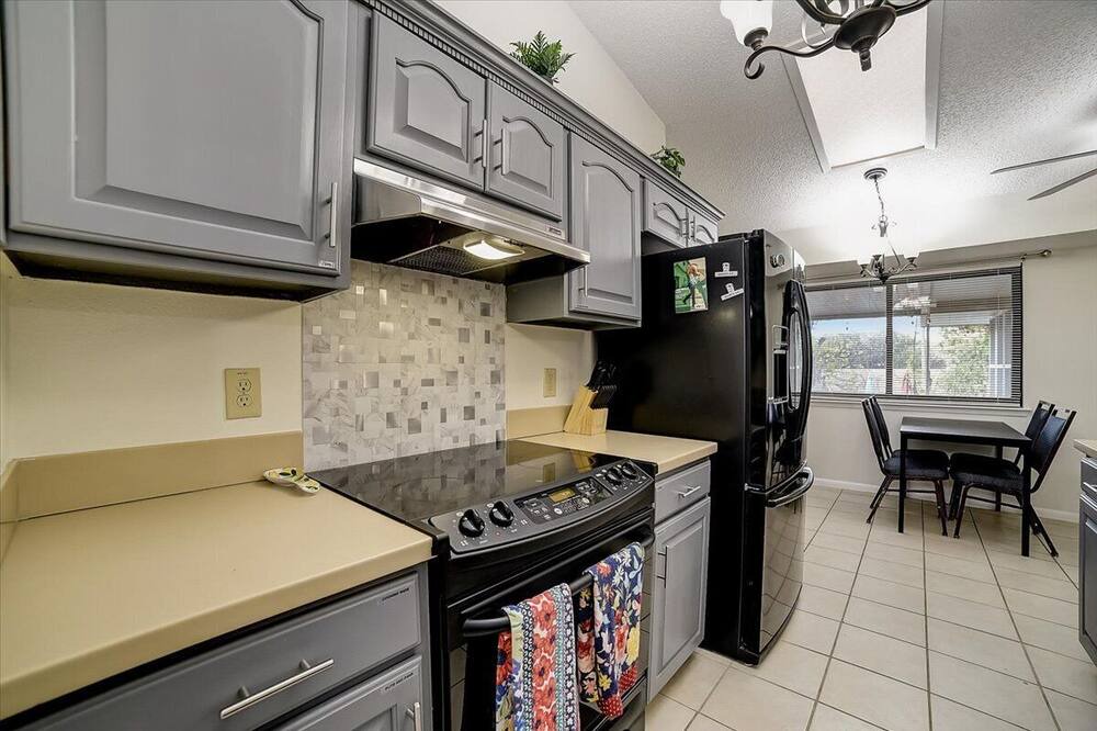Photo of Kitchen in Universal City