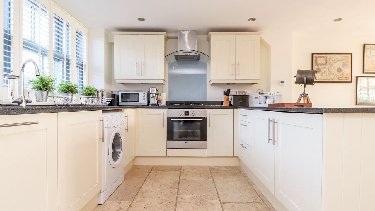 Photo of Others in Charlestown