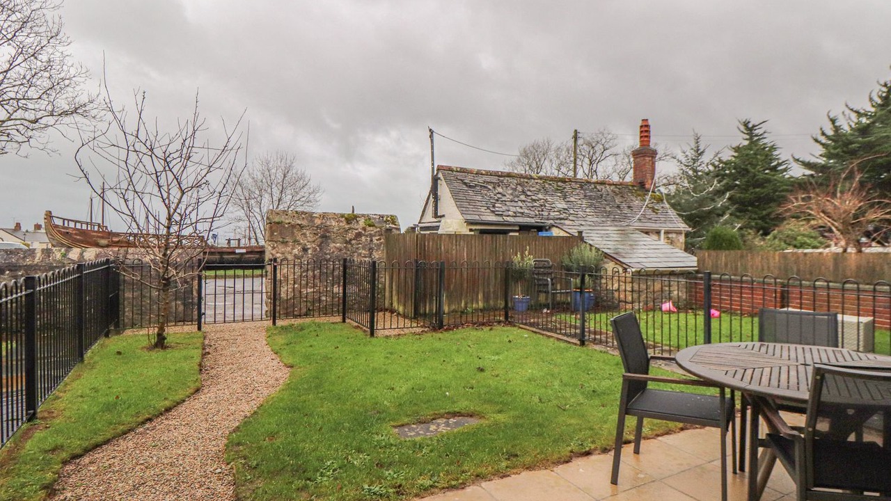 Photo of Outdoor in Charlestown