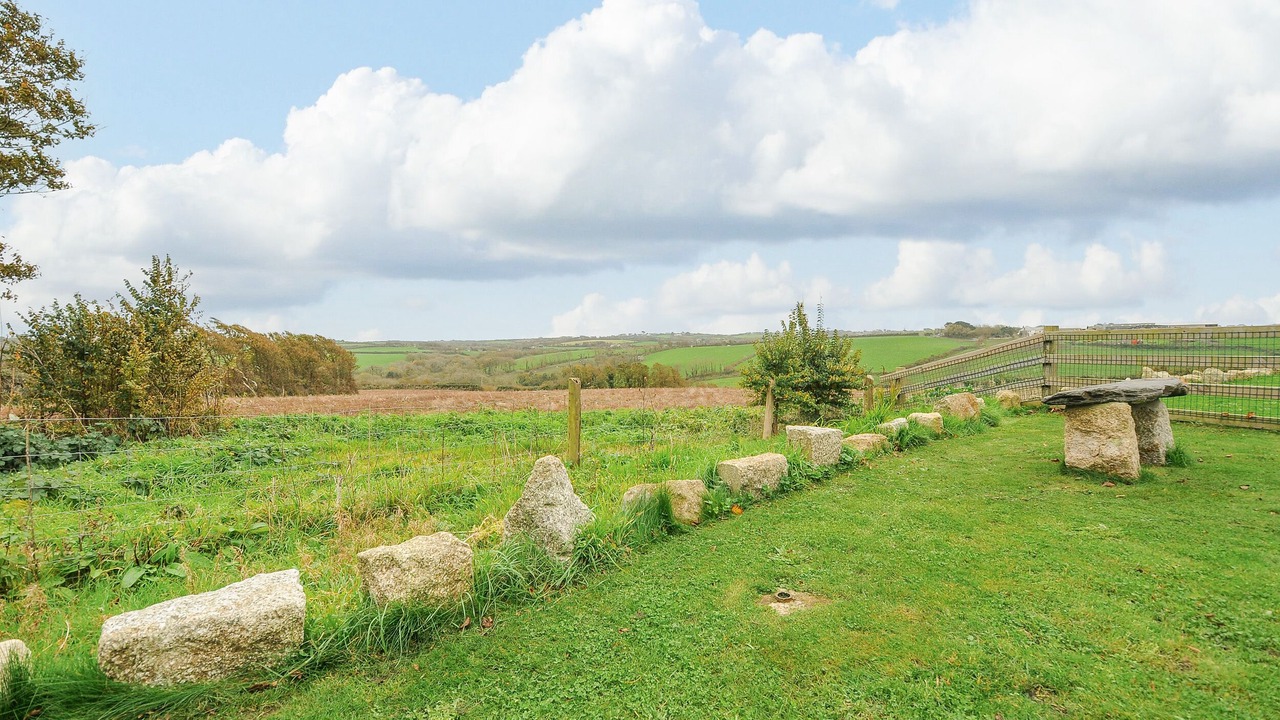 Photo of Outdoor in Cury