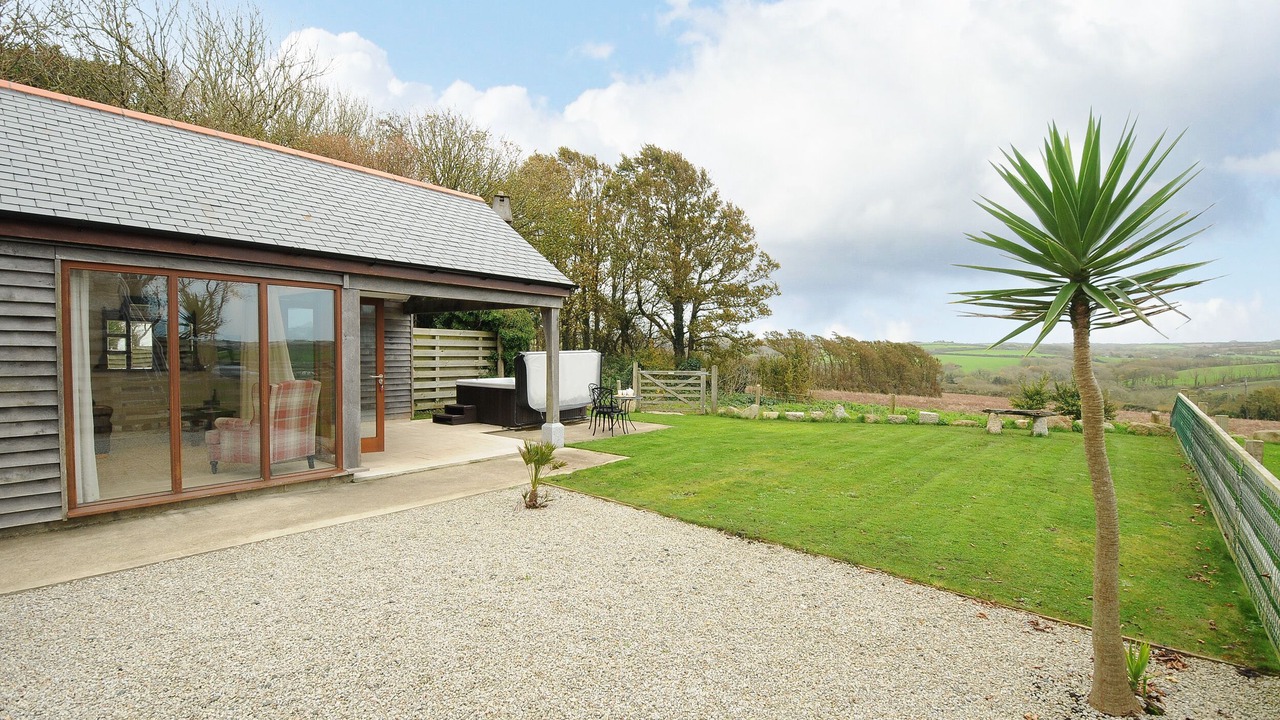 Photo of Outdoor in Cury