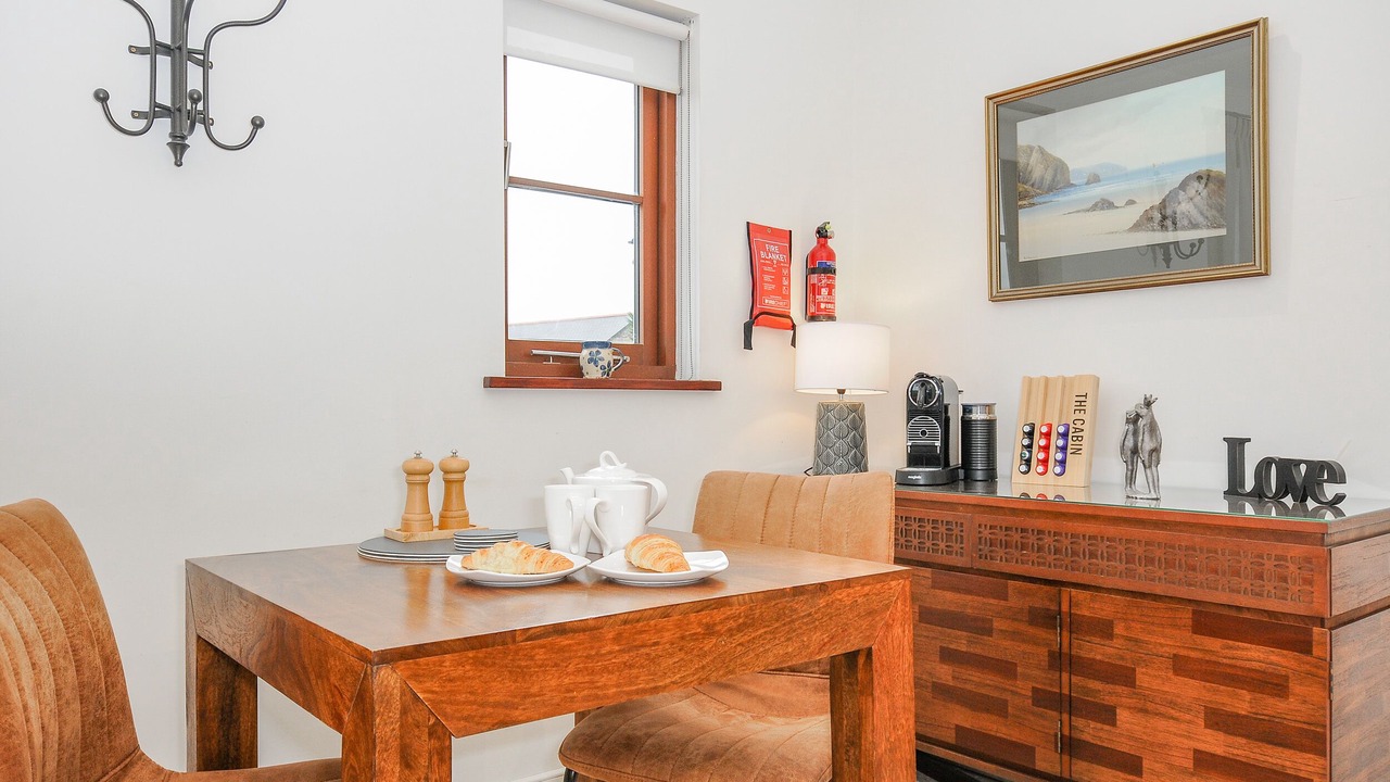 Photo of Others in Cury