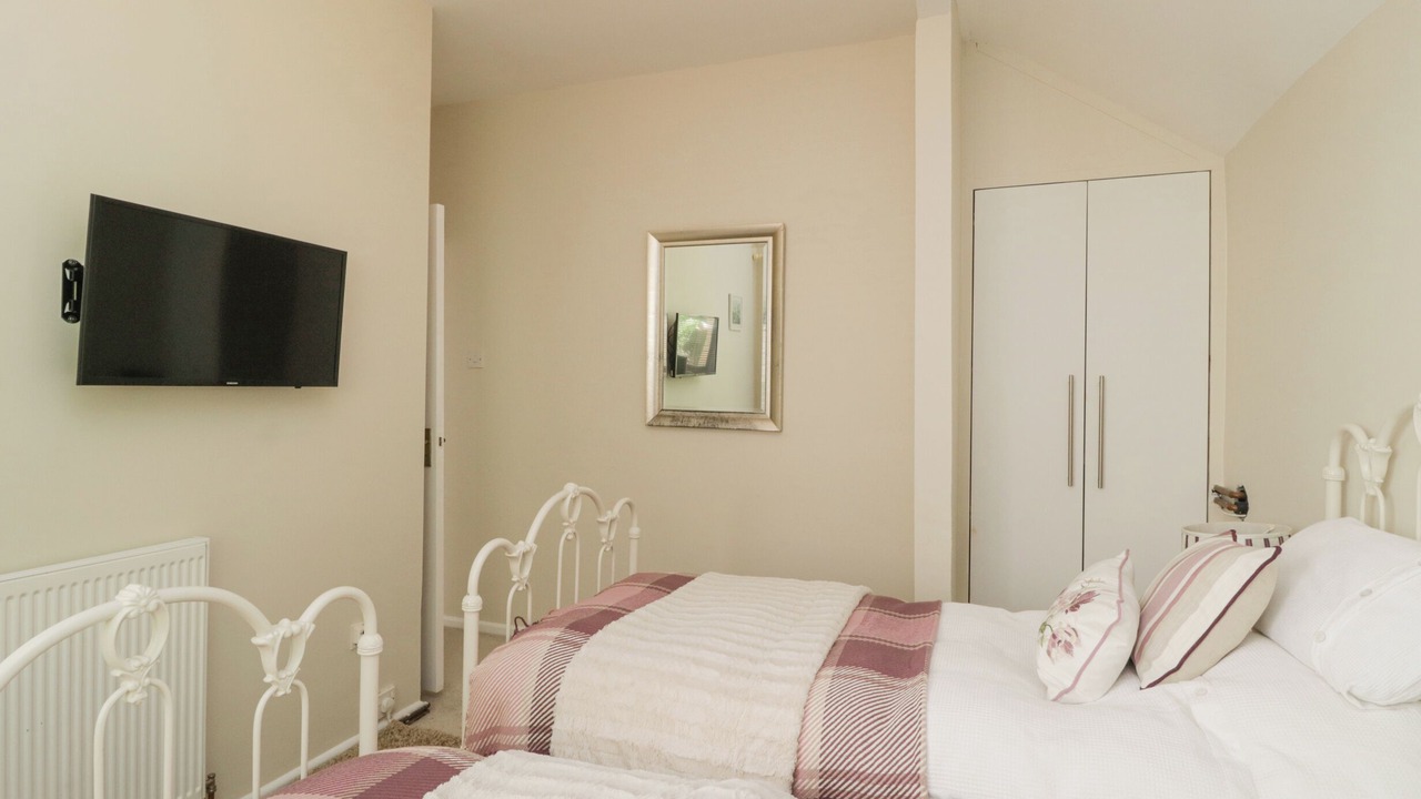 Photo of Others in Seaton