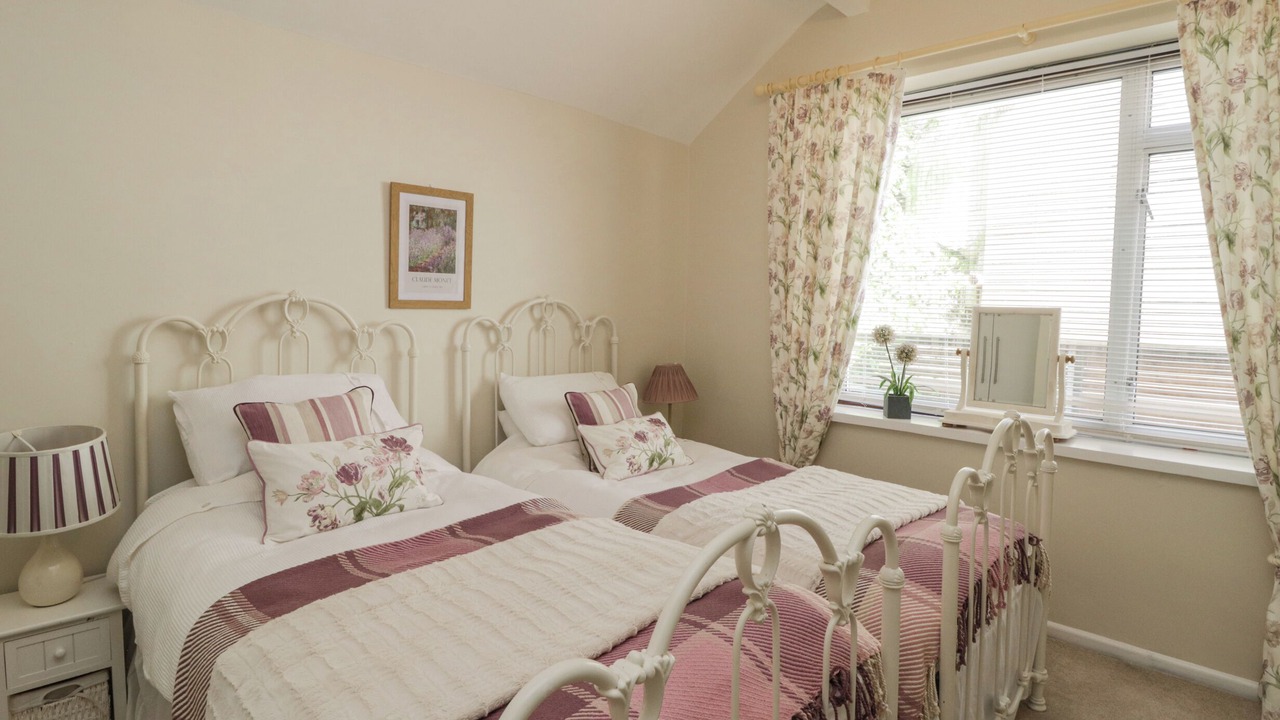 Photo of Others in Seaton