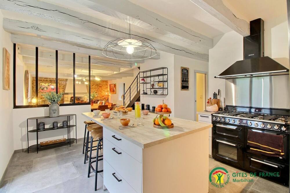 Photo of Kitchen in Plougoumelen