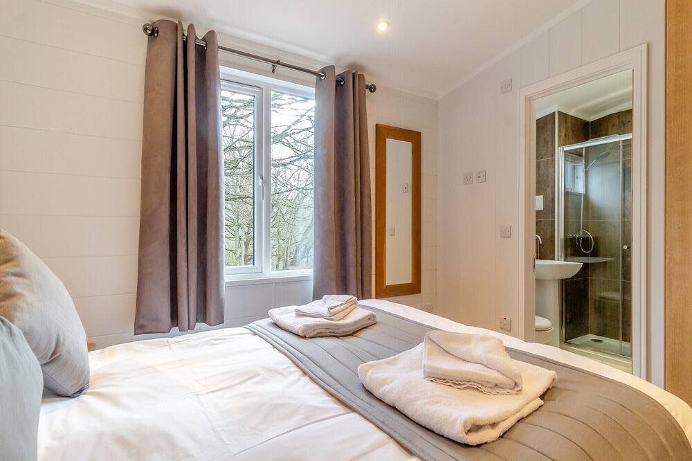 Photo of Bedroom in Woolverstone