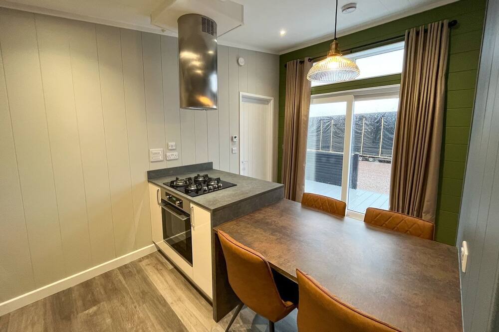 Photo of Others in Annan