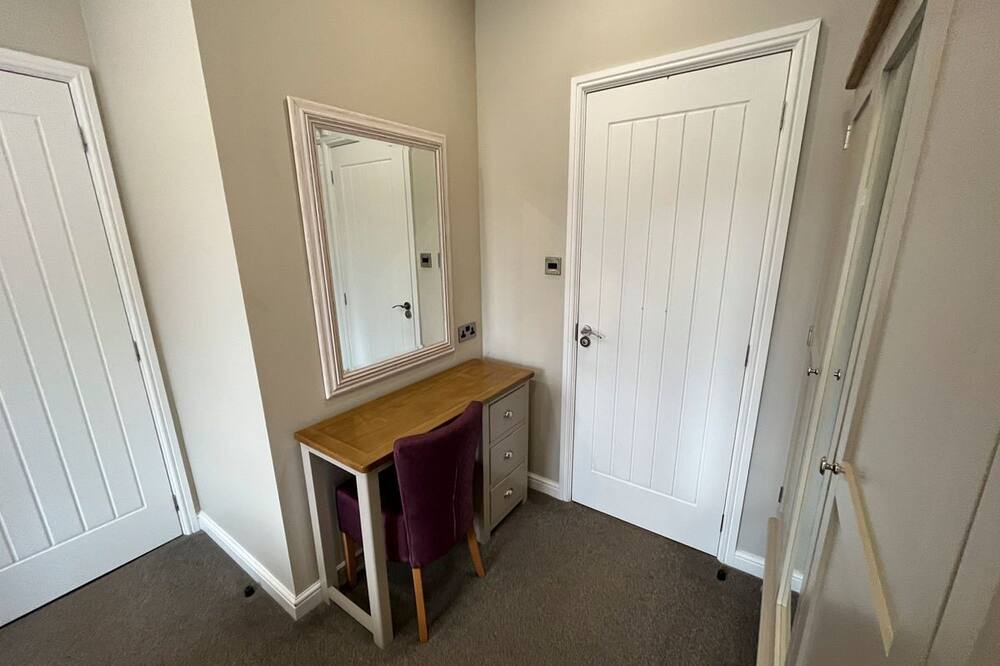 Photo of Others in Annan