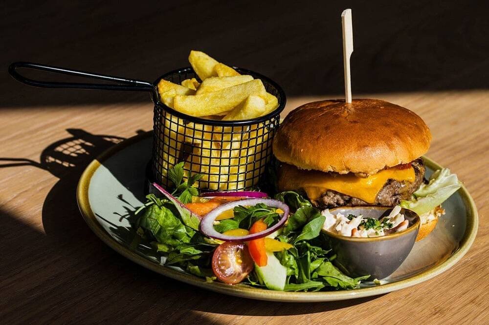 Photo of Others in Annan