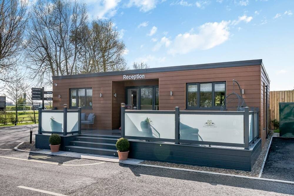 Photo of Others in Arnold