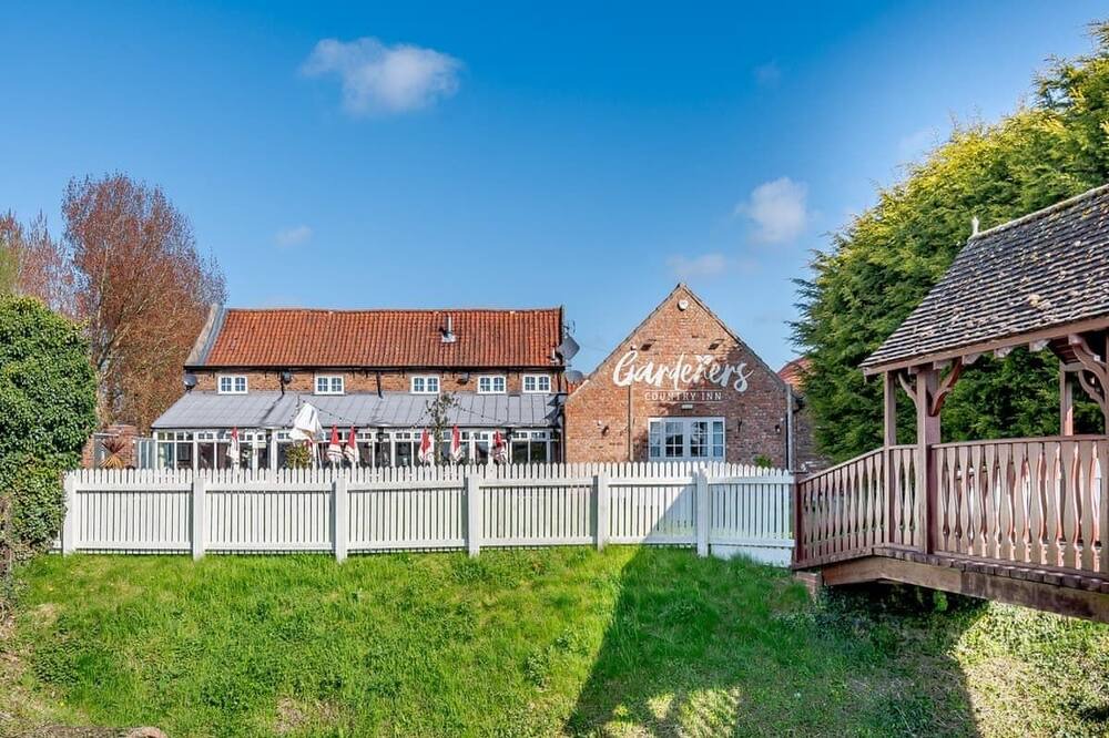 Photo of Others in Arnold