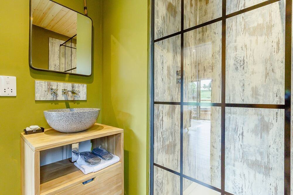 Photo of Others in North Charlton