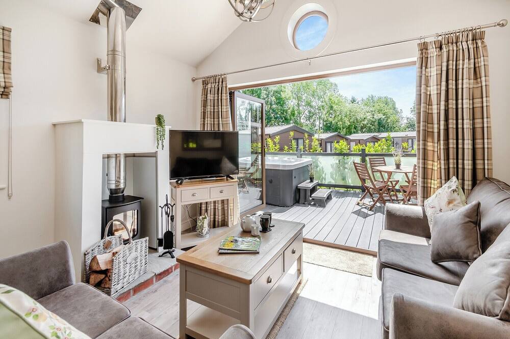 Photo of Others in Arnold