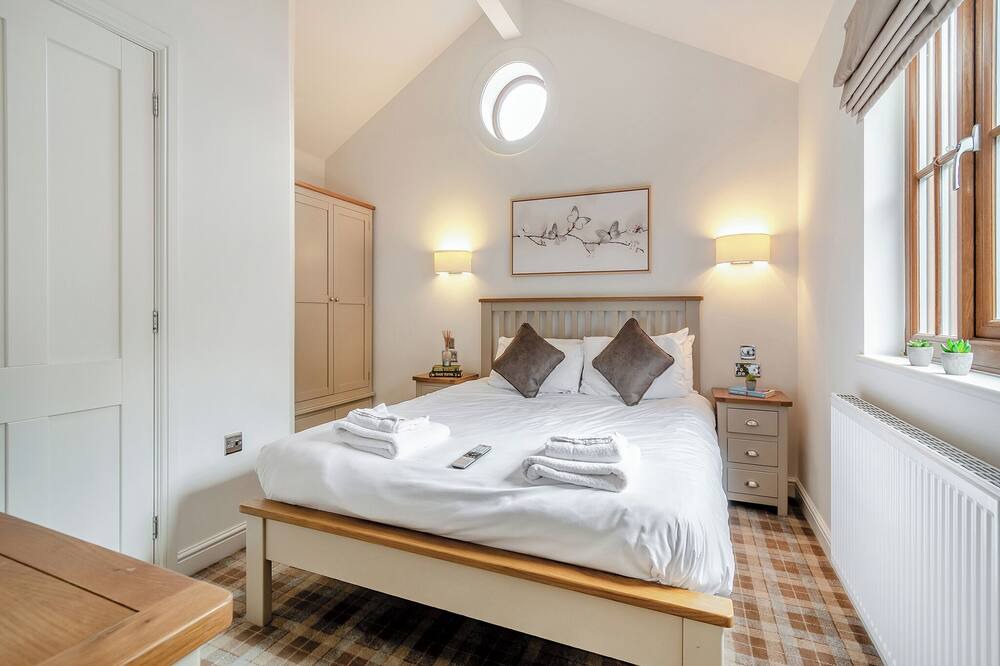 Photo of Bedroom in Arnold