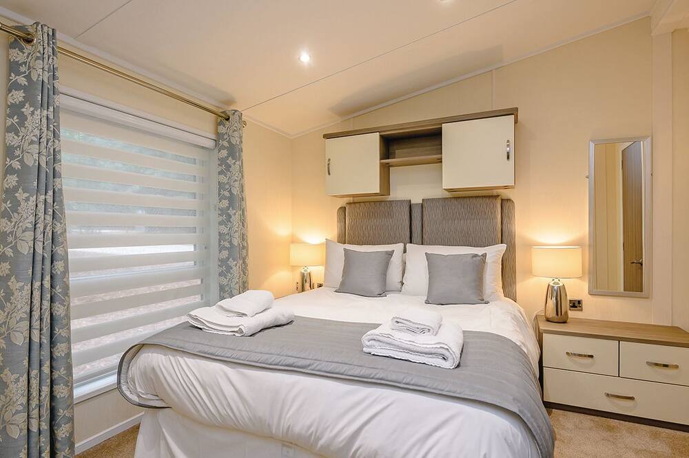 Photo of Bedroom in Woolverstone