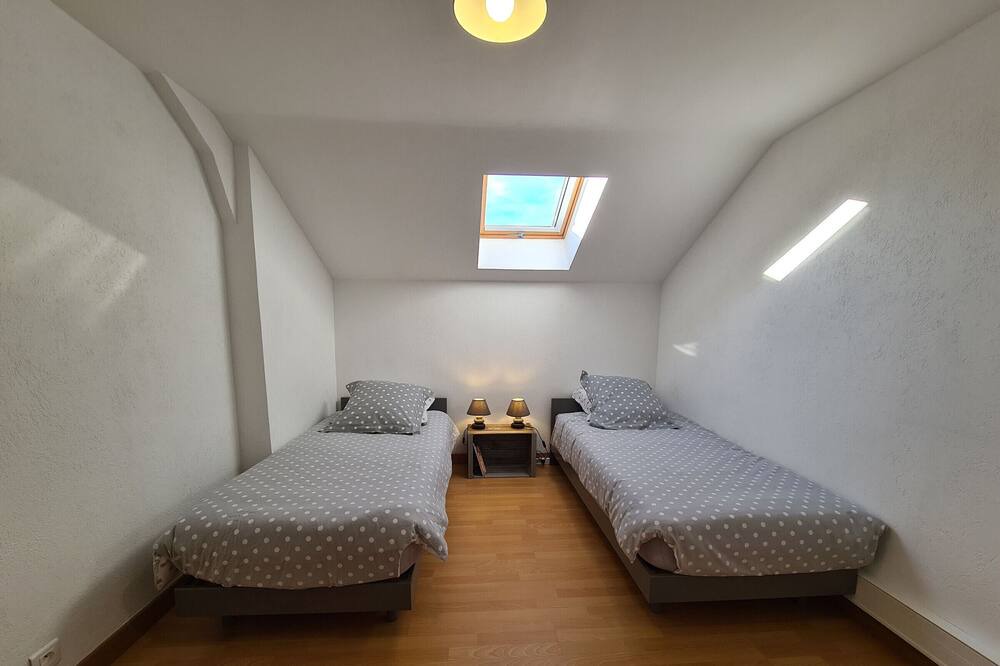 Photo of Bedroom in Segry