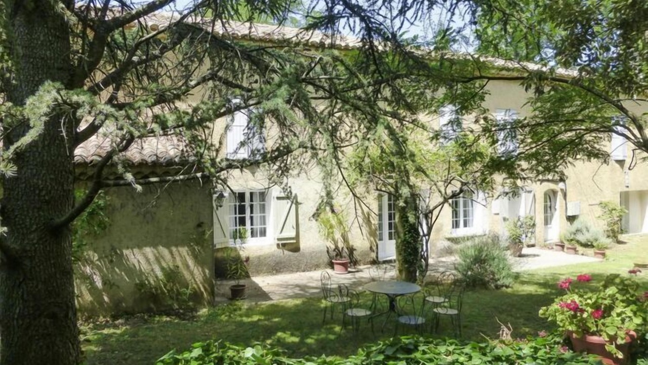 Photo of Outdoor in Pont-Saint-Esprit