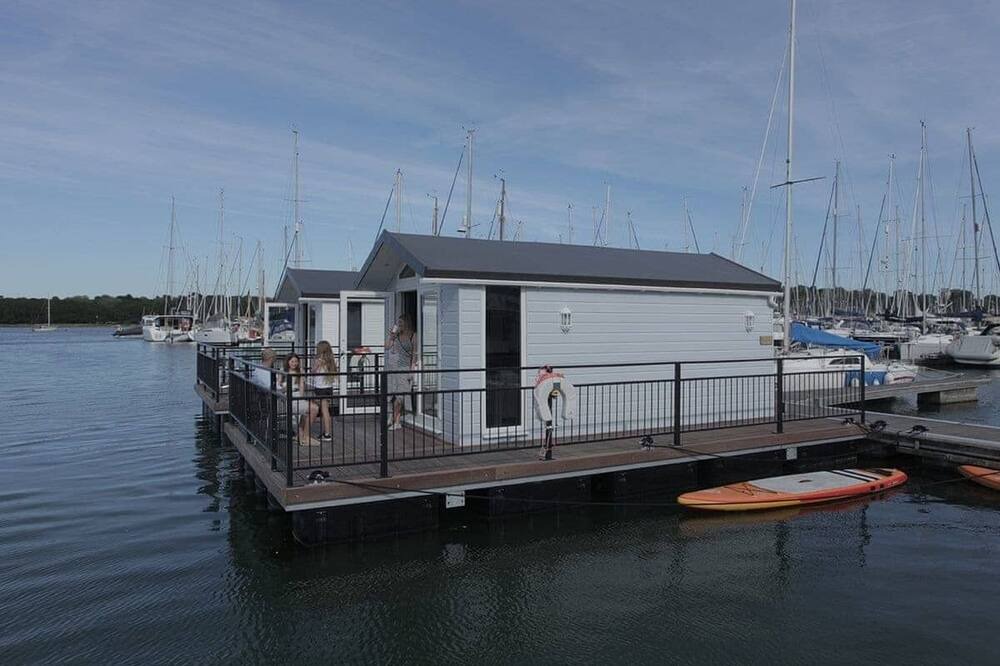 Photo of Others in Hamble-le-Rice