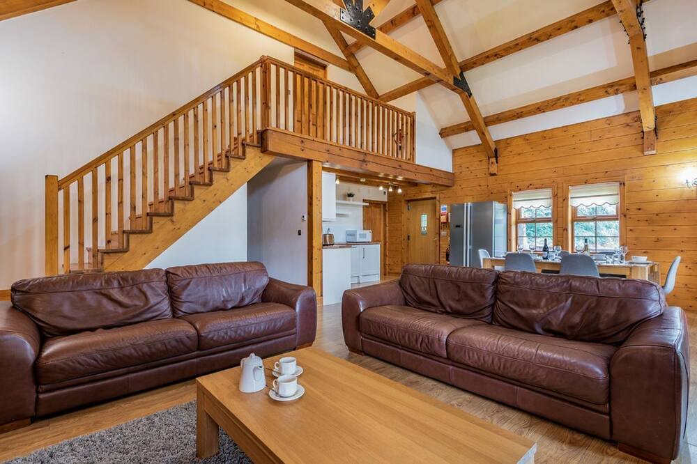 Photo of Others in Mansfield