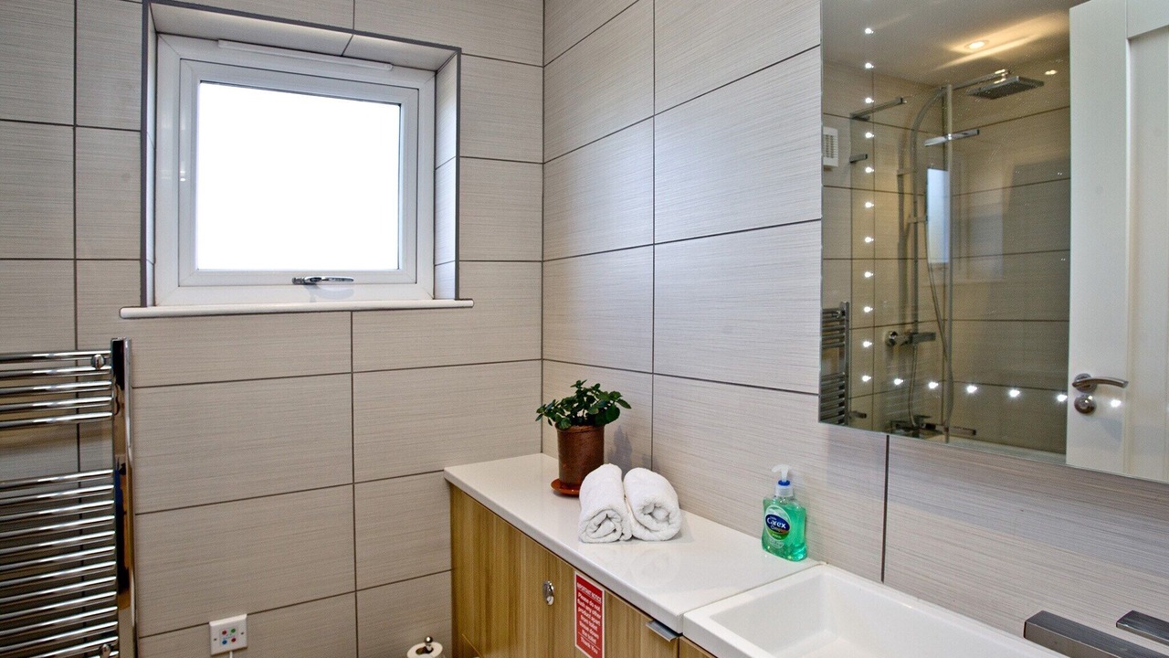 Photo of Bathroom in St Merryn