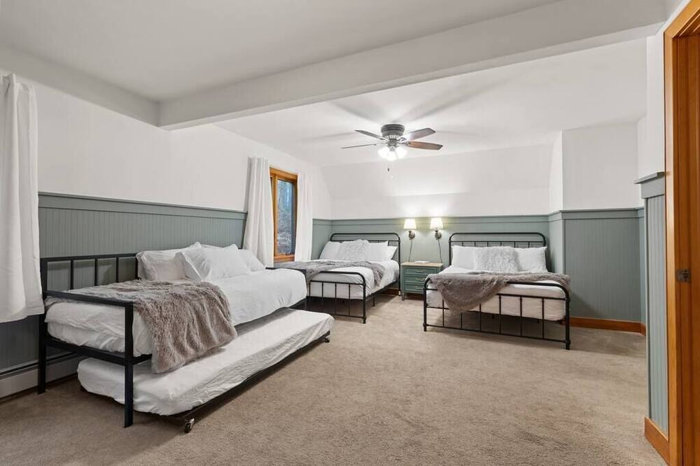 Photo of Bedroom in North Coventry Township