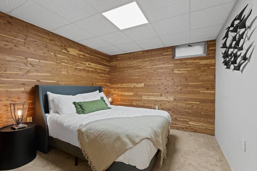 Photo of Bedroom in North Coventry Township