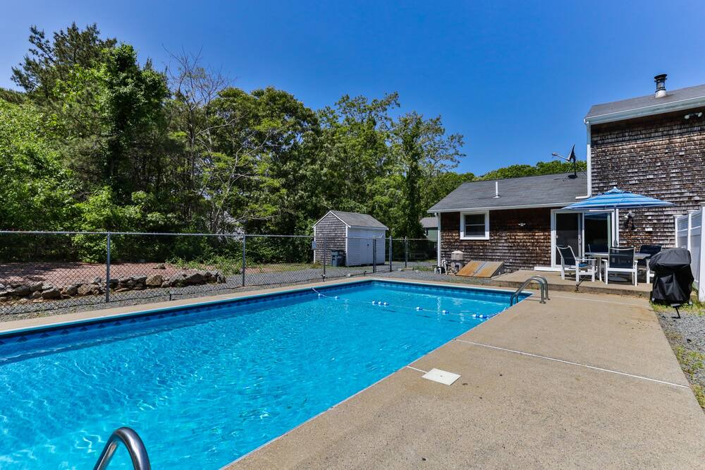 Photo of Outdoor in Sandwich