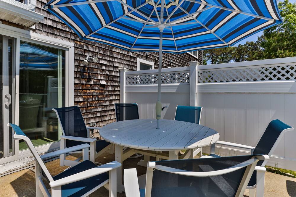 Photo of Outdoor in Sandwich