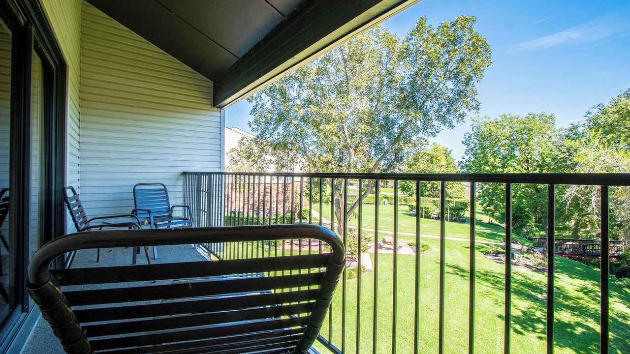 Photo of Patio Balcony in April Sound