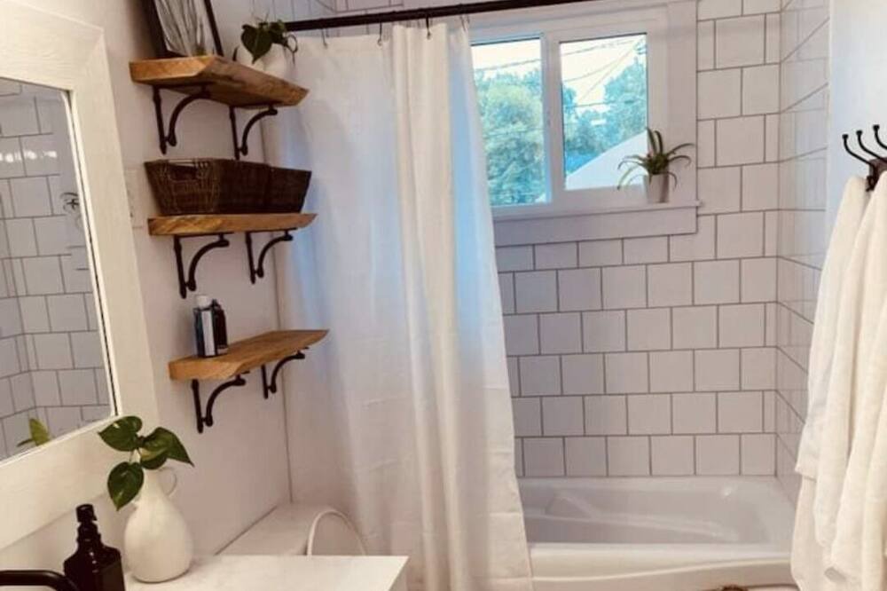 Photo of Bathroom in Dauphin