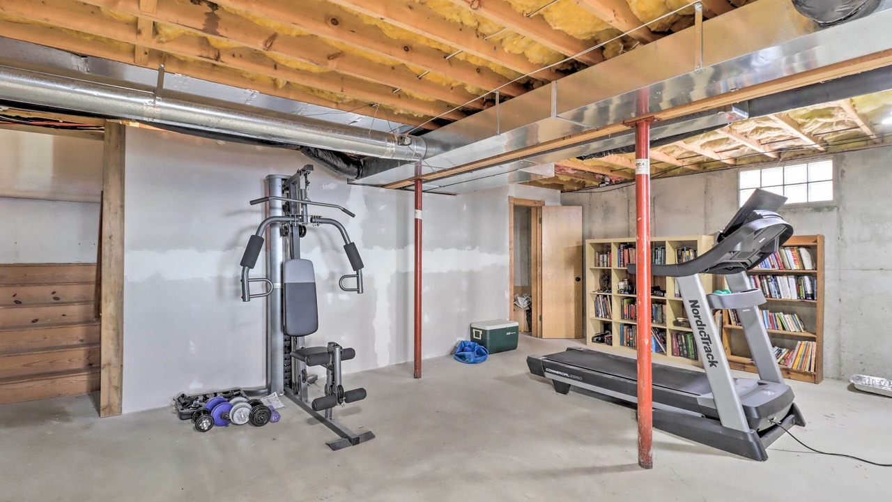 Photo of Others in Jonas