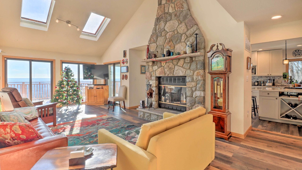 Photo of Others in Jonas