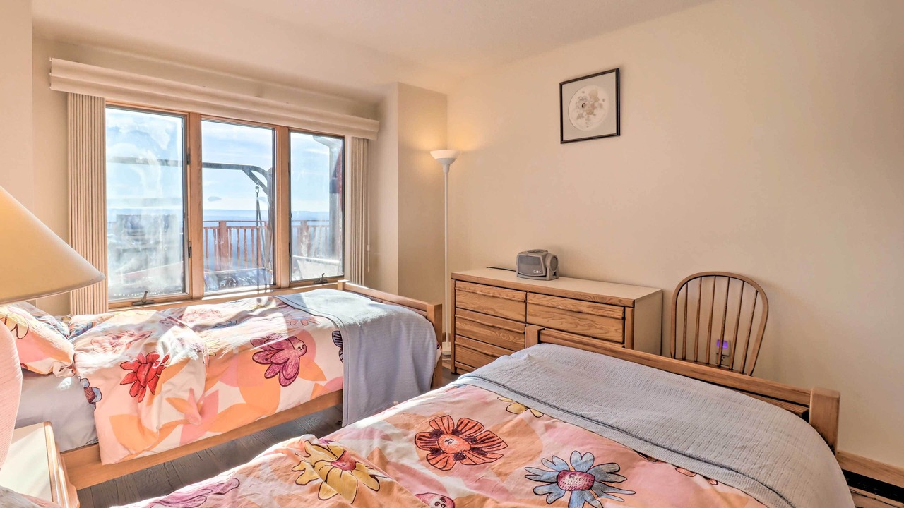 Photo of Others in Jonas