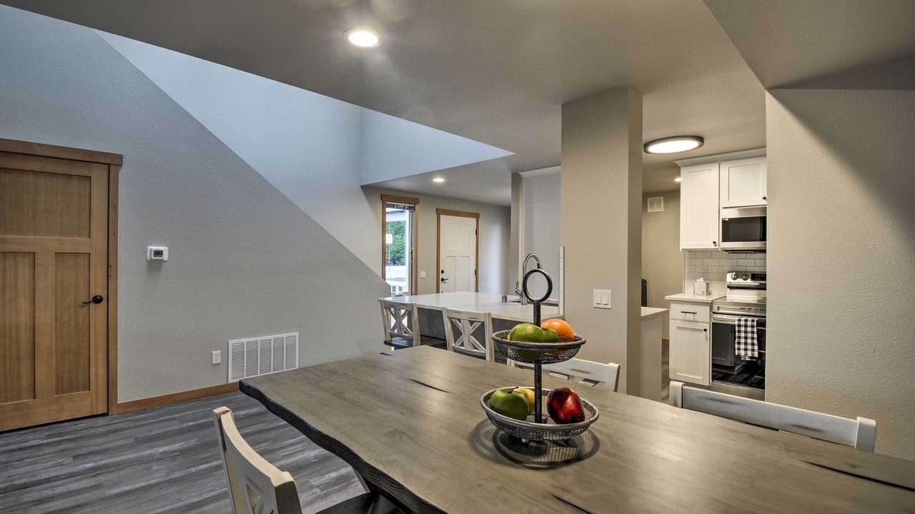 Photo of Others in Edgewood