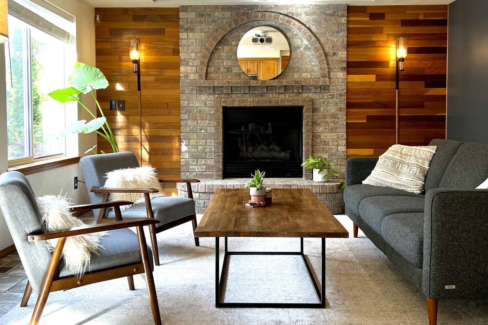 Photo of Others in Riverbend