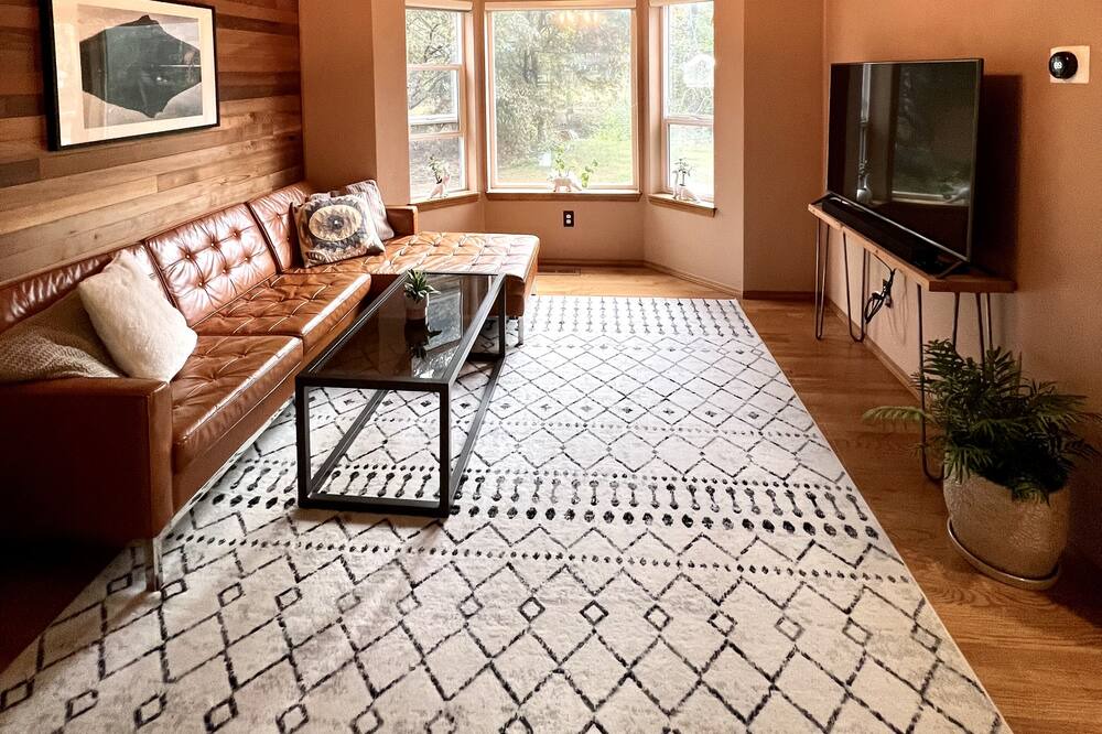 Photo of Others in Riverbend